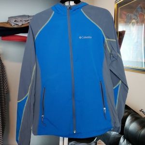 Columbia jacket size medium with hood